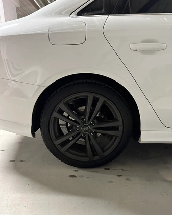 Audi A3 cena 72000 przebieg: 126000, rok produkcji 2017 z Warszawa małe 22